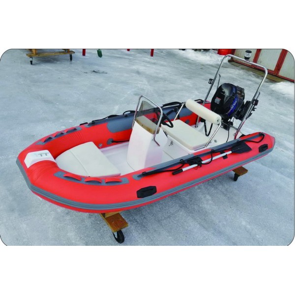 rigid inflatable boat